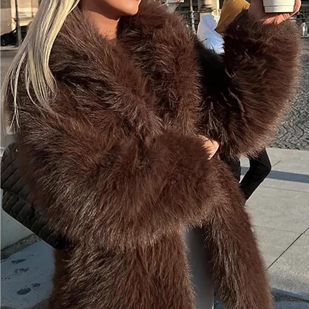 Luxurious Brown Faux Fur Coat jacket oversized fit warm winter jacket - Picture 7 of 9